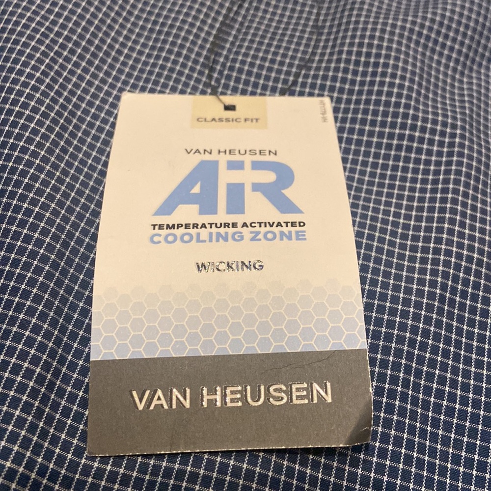 VAN HEUSEN NWT Size XL Classic Fit Air Temperature Activated Cooling Zone Shirt - Picture 4 of 9